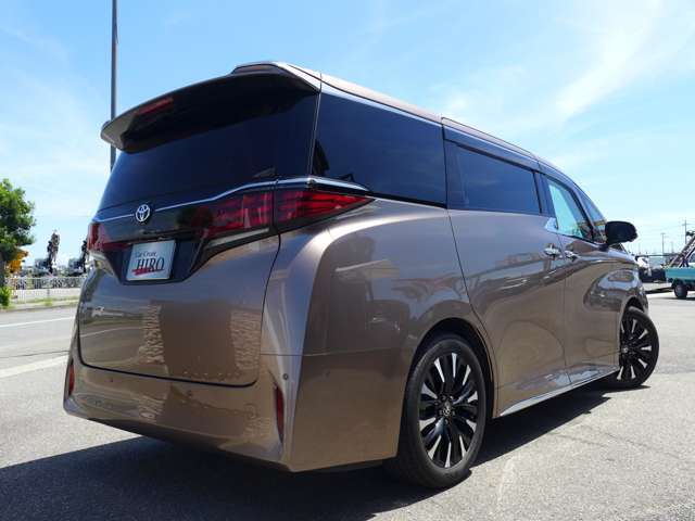 あなたが大切に乗られてきたお車の下取り/買い取りもお任せください！！直接販売ならではの査定ですので、成約率80％以上の実績がございます☆安心の無料査定となりますので、一度お試しにご相談ください☆