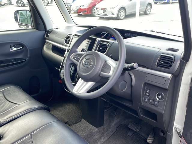 自動車保険（三井住友・損保ジャパンetc）各種取り扱っております！お車のサポート関係も充実しております！