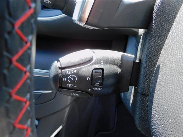 1オーナー・ACC・レーンキープ・BSM・8AT・ナビTV・全周囲カメ・CarPlay・Bluetooth・スマートキー・純正18インチAW・コーナーセンサー・LEDライト・ハーフレザー・Pアシスト・ETC