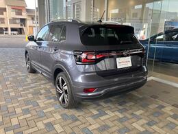 ☆Volkswagenカーライフのスタートはお任せ下さい。商品だけでなく、正規ディラーならでのきめ細かな保証サービスで、オーナーライフをしっかりサポートします。