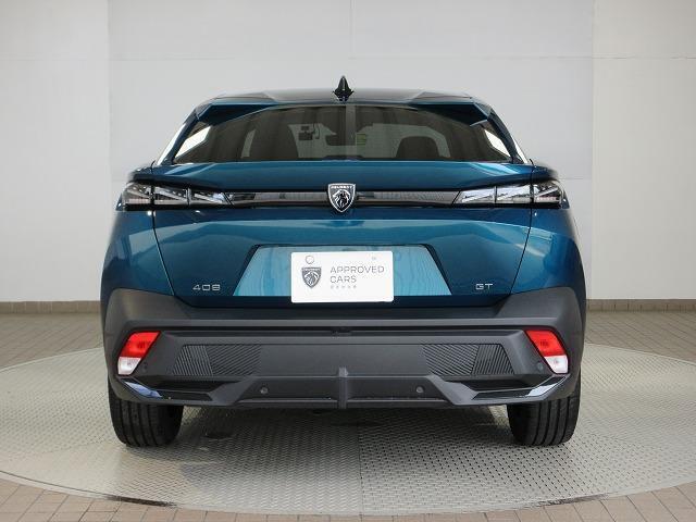 リアデザインもかっこいいです