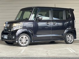 【ボディ（前）】車の顔となるフロント周りは精悍なデザイン☆