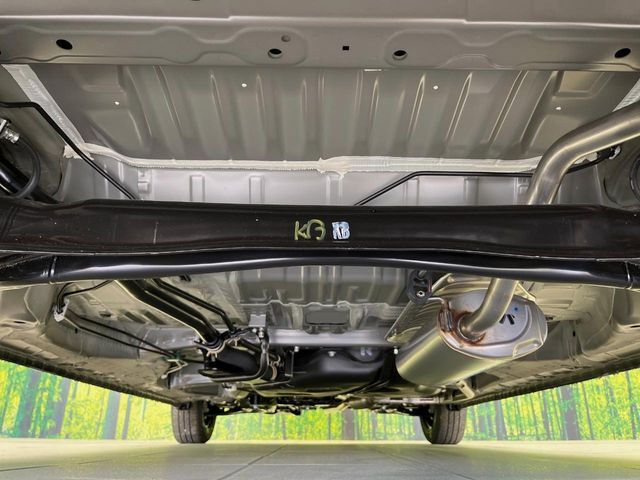 下回りがきれいなうちに、防錆加工の施工がオススメ。降雪地域はもちろん、沿岸部にお住いの方や、趣味でマリン・ウィンタースポーツをされる方にご好評いただいております。