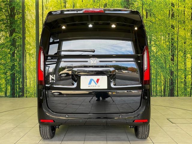 安心の最長10年・走行無制限保証（有償）をご用意。保証内容も充実はもちろん、無料点検＆オイル交換や、年中無休の全国・24時間ロードサービスも付帯されておりますのでご安心下さい。