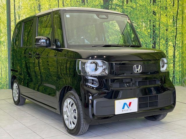 高透明度のガラス皮膜で撥水はもちろん、上質なツヤ・光沢を実現。紫外線や酸性雨から大切な愛車を保護し、色あせ・劣化を防止。「弾スプラッシュコート」、「弾プリミッサコート」からお選びいただけます。