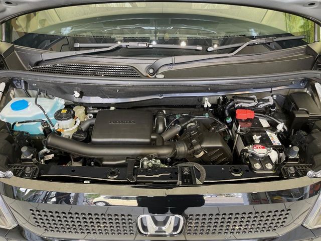 親切・丁寧な専門メカニックスタッフが応対！・車検・点検整備・事故等の修理などアフターサービスも安心。お車のカスタマイズもネクステージのサービススタッフまでご相談ください！