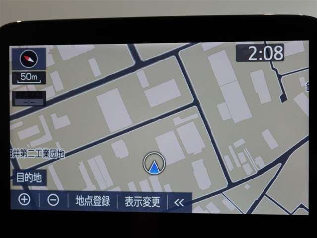 ナビゲーション付き。タッチパネル式で使いやすく、お出かけもラクラクです。