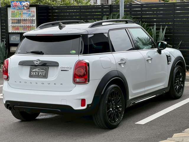 お車に関するご相談、ご質問等ございましたらお気軽に展示場にお越しくださいませ♪もちろんお電話でもご対応可能でございます！車両の詳細の画像、動画も撮影を行いお送りさせていただくことも可能でございます！