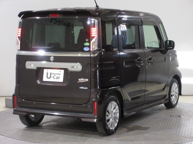 ボディクリーニング後、愛車をピカピカの状態へ保護するコーティング「ブライトパック」がおススメです！水垢がつきにくく、手入れがしやすくなりますよ！いつも愛車をきれいにしておきたい方におススメです。