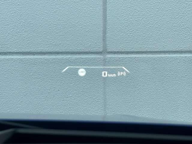 弊社お客様より頂いた下取車やデモカーが在庫の殆どを占めています。車の経歴や整備記録が分かり、ご安心してお車をお選び頂ける正規ディーラーならではのラインナップでございます。