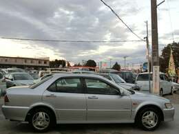 ☆現車確認をオススメいたします。商品は中古車ですので。年数相応の小傷等があります。仕様についての記載漏れがある場合がございますので、電話にて車両のご確認をお願いいたします