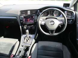 ☆HDDナビ＆フルセグTV　☆バックカメラ　☆TVキャンセラー　☆ETC　☆レーザーレーダー　☆デイライト　☆純正アルミ