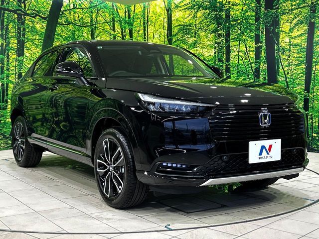大好評のボディコーティング「弾スプラッシュコート」もご納車までに施工可能。通常のガラスコートと異なる、耐久年数6年の無機質ガラスコーティングが、ボディをキレイな状態に保ってくれます。