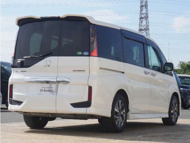 お立ち寄りいただく際は、事前にご連絡をお願いします。お目当てのお車が商談中や売約となることもございます。ご確認いただいてから、お立ち寄りください。