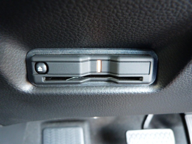 ETC付！高速道路の料金所はキャッシュレスで通過です！サービスエリア等にあるスマートインターの出入りも利用可能でとっても便利☆ご納車後すぐにお使い頂けるようセットアップしてのお渡しとなります。