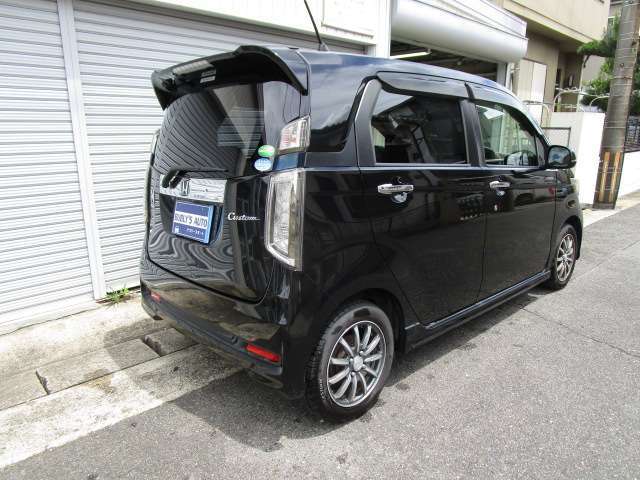 内外装ともに年式の割にはきれいなお車かと思います。たばこの匂いもなく快適な室内だと思います♪