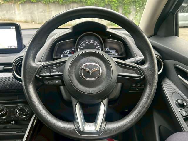 ☆自社工場ございます☆車はメンテナンスが大事です。でも壊れる事もございます。壊れたら嫌な気分になりますが、治ったらいい気分に変わりますよね。自社工場での納車前整備。納車後整備お任せください。