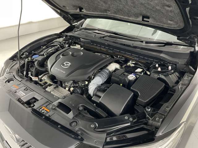当店スタッフ全員が「中古自動車販売士」です♪お車のご購入が初めての方や、お車に詳しくない方でもわかり易いご説明を全スタッフ心掛けております。些細な疑問も親身になってお答え致しますのでご安心下さい！