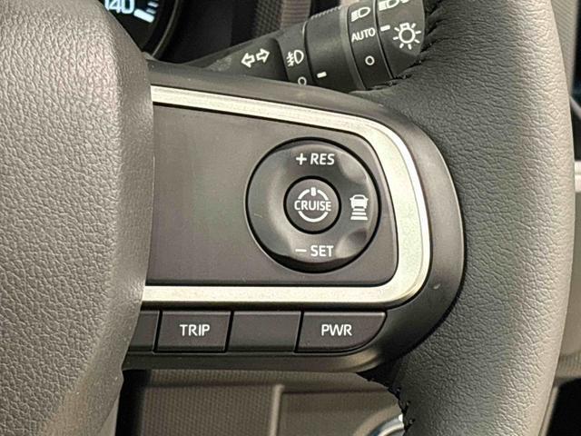 シーンに合わせて走行モードの切り替えが可能！加速したい時に便利なパワーモード。