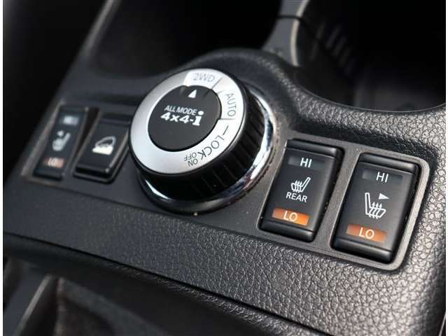 弊社11拠点の立地は近く、1日でたくさんのお車探しが可能です。