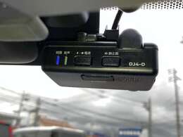 ◆万が一でも安心のドライブレコーダーです☆