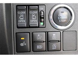 両側電動スライドドアなので乗り降りラクラク♪