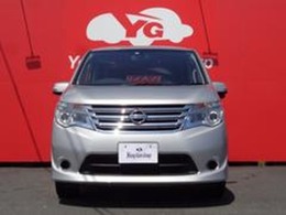 当店はトータルオートディーラーです！各種メーカーの新車、登録済み未使用車、中古車まで幅広くお取り扱いをさせていただけますので、お探しのお車など御座いましたらお申し付けくださいませ！