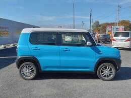 プライバシーガラス装備！後方から見えにくくプライバシーが守られます！