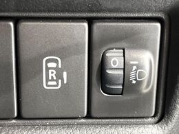 【パワースライドドア】スマートキーや運転席のスイッチでスライドドアの開閉が可能♪電動だから力を入れてドアを開ける必要が無く、小さいお子様でも、重い荷物を持っている時もラクに開け閉めできます♪