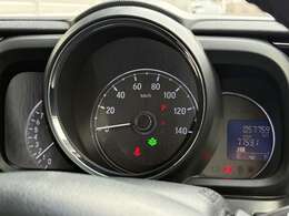 【メーター周り】※2025年11月現在の走行距離は57759kmです★展示車移動などで若干走行距離が増加する場合がございます！