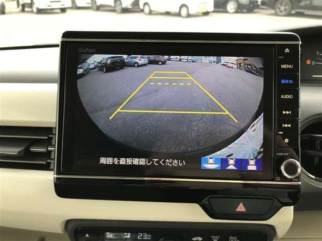 ■バックモニター付きで車庫入れ時も後方が確認できて安心です♪