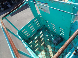 鉄製バケット/作業床高さ11.9m/バケット積載荷重200kg(2名)