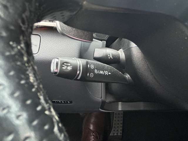 ETC車載器を装備しております。
