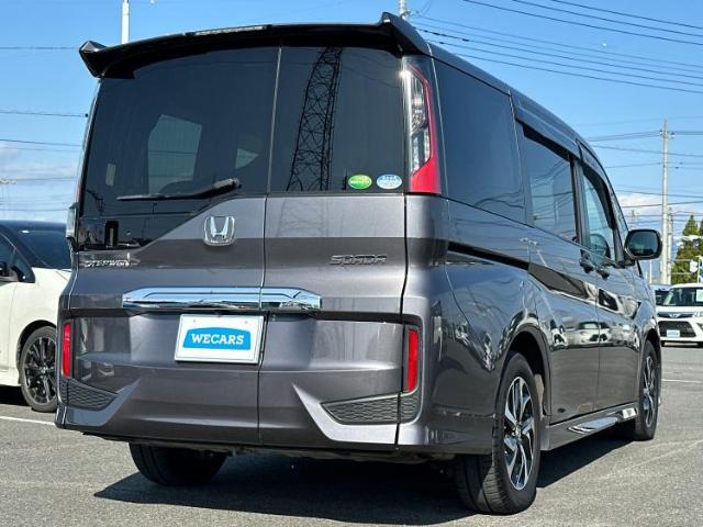 全国に店舗を展開しているのでどこでもお取り寄せが可能です！この車が気になるけど遠方だから・・・と諦める必要はありません！※別途陸送費が必要です。