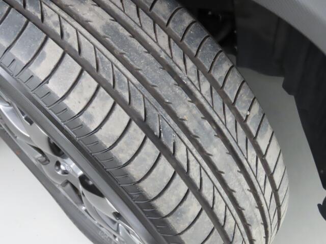タイヤもしっかり残っています