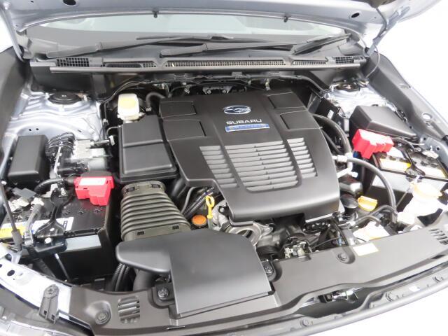 エンジンルームもきれいですよ。機関機構系も良好です。納車前に点検整備も行います。エンジンオイル・オイルフィルター・エアコンフィルター・ワイパーゴムは必ず交換致します（エアコンフィルターは、装着車のみ）