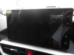 純正9型ディスプレイオーディオを装備！フルセグTV視聴、Bluetooth・USB・HDMI接続とドライブが盛り上がりますね！アップルカープレイやアンドロイドオートにも対応しています。