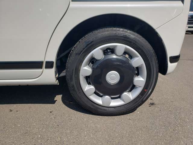 ご覧いただきありがとうございます♪気になったお車がありましたらお気軽にお電話をください♪