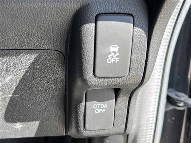 【運転席操作部】快適なドライブを楽しむための機能が装備されています！運転席から触れるので、使いやすいです！除菌プランいれていただくと、さらに清潔で安心していただけます！