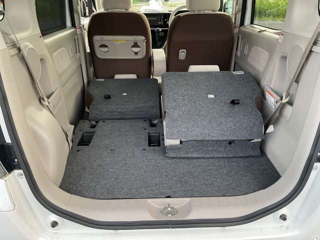 乗る人の人数や、積む荷物の大きさに合わせて対応できるシートアレンジ！