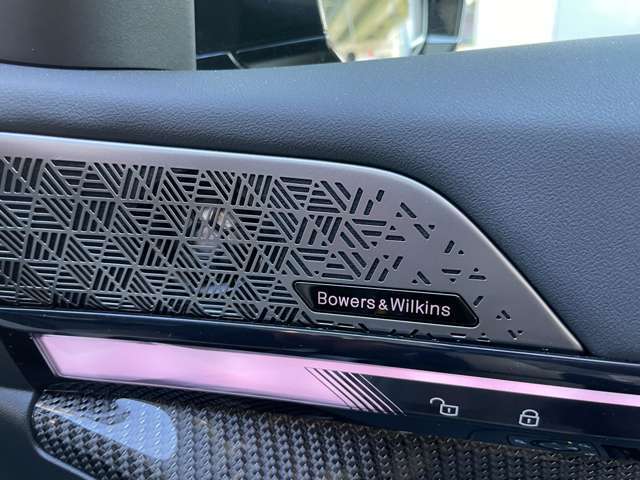 点検整備時に交換が必要な項目（BMW認定指定交換指定部品など）に関しましては、すべて新品の純正部品を使用させて頂きます。※点検項目にはBMWコンピューター診断も含まれます。