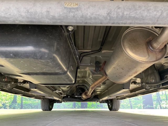 下回りがきれいなうちに、防錆加工の施工がオススメ。降雪地域はもちろん、沿岸部にお住いの方や、趣味でマリン・ウィンタースポーツをされる方に大変好評いただいております。