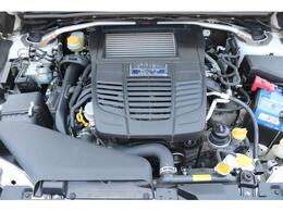 軽量・コンパクト・低重心な水平対向エンジン。 では得られない気持ちのいいドライビングを愉しめます！ストラットタワーバー装備！！