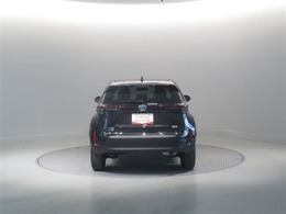 U-Carの販売だけでなく自動車保険、携帯電話の販売も行っております。