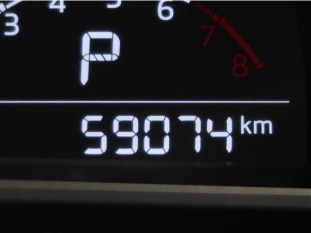 走行距離約60,000キロ。自社工場で隅々までしっかり整備してお渡しいたしますのでご安心下さい！