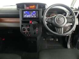 見通しのよいすっきりとした視界で、誰でも運転しやすいです。運転のしやすさは疲れにくさにも繋がりますよ♪