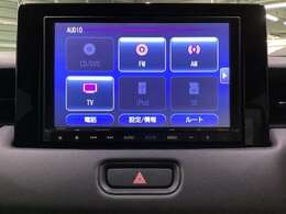 ワイド画面のナビゲーションはフルセグTV、インターナビ対応のGathers純正メモリーナビを搭載しています。Bluetoothオーディオ機能がありますので、スマートフォンなどの音楽も再生できます。