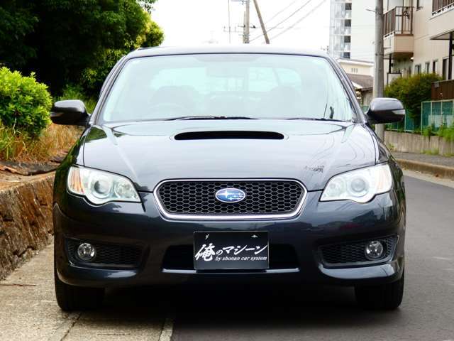 当社でも人気の2.0GTスペックB後期セダンの入荷です！外装色も65Zグレーで渋くて格好良いお色になっています！