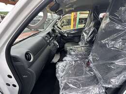 ★遠方の方は、お電話やLINEでのご相談も可能です！またインターネットを使用したライブ商談も可能です！是非お気軽にご相談下さい！