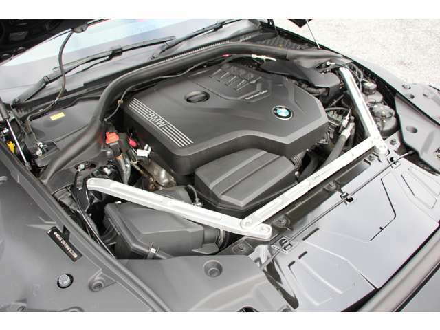 2000cc直噴BMWツインパワーターボ・ガソリンエンジン搭載モデル！燃費良好！環境性能に優れております！ツインパワーターボ化により、走行性能にも優れております！